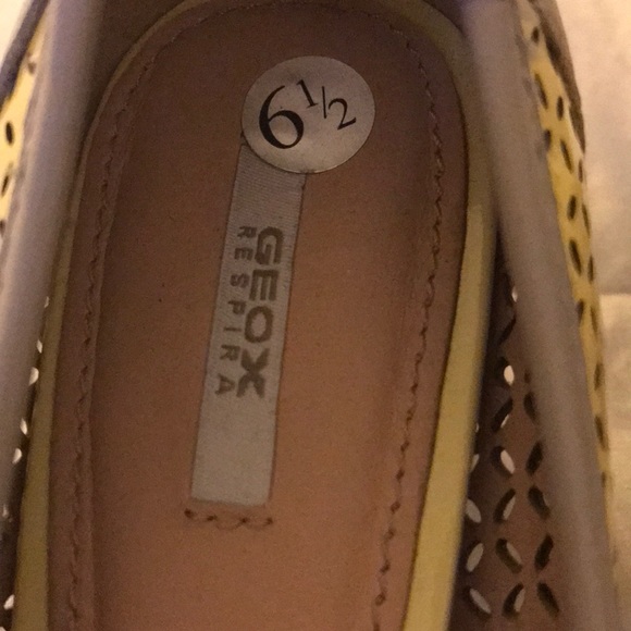 Heels - Picture 2 of 3